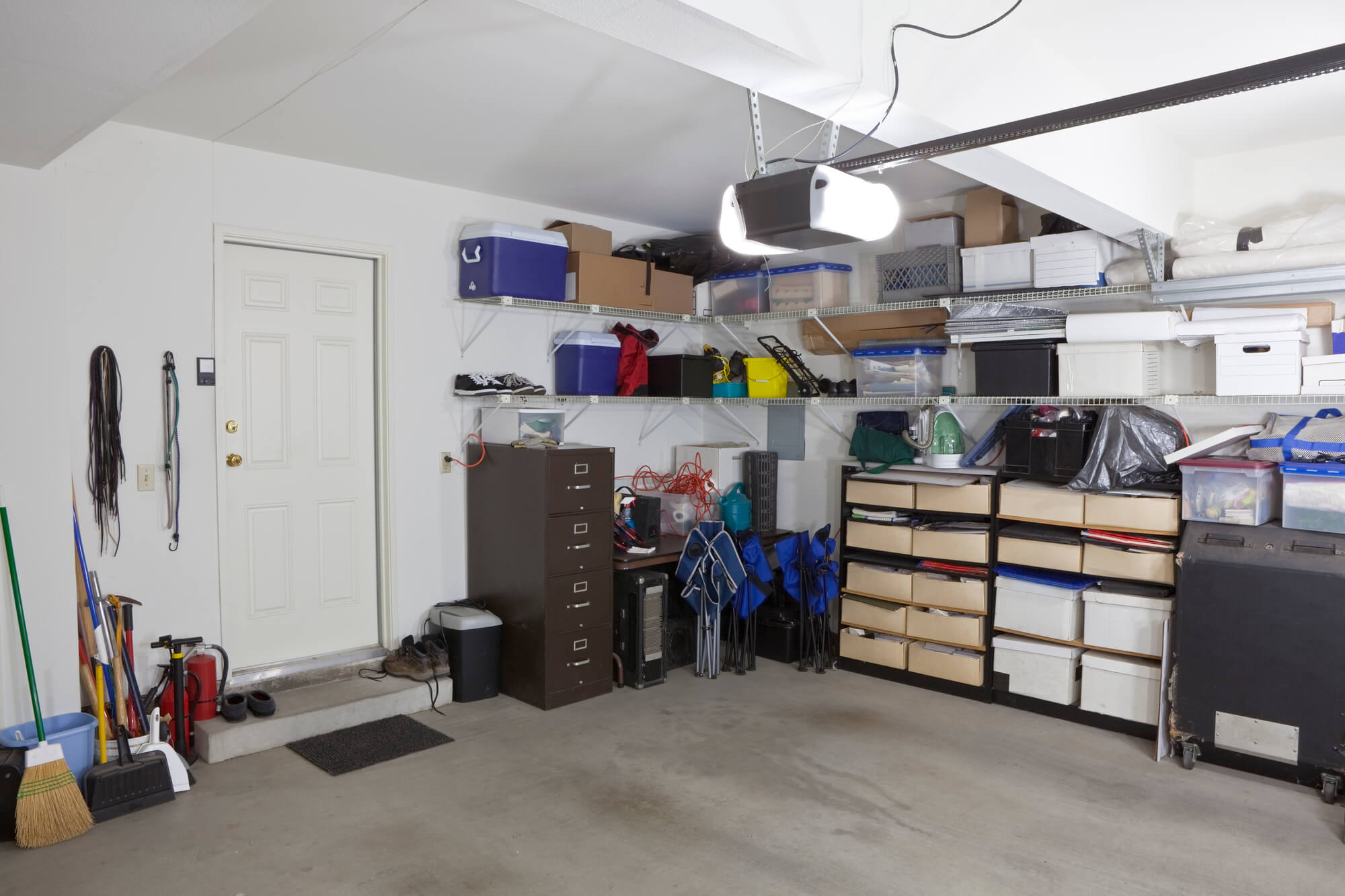 Jakie drzwi między garażem a domem powinieneś wybrać?